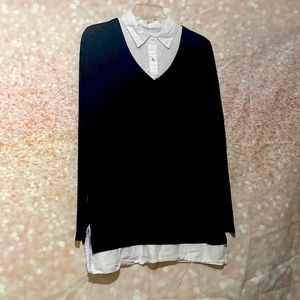 Cable & Gauge Size M long sleeve black white layered blouse